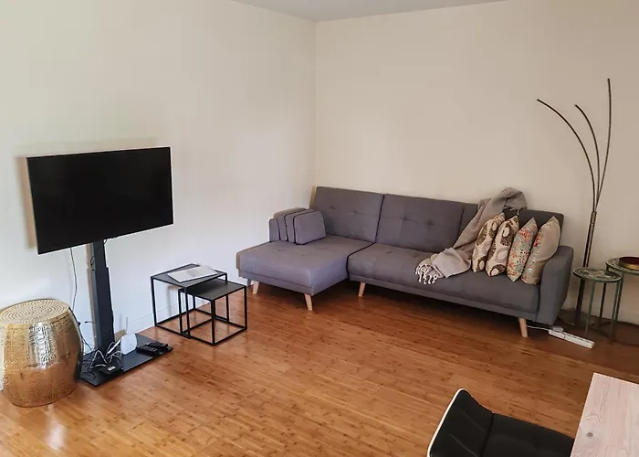 Cute Garden Apartment - Disneyland Paris